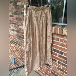 Parachute Cargo Pants Elastic Adjustable Waist. Lightweight Fabric.  Size Large